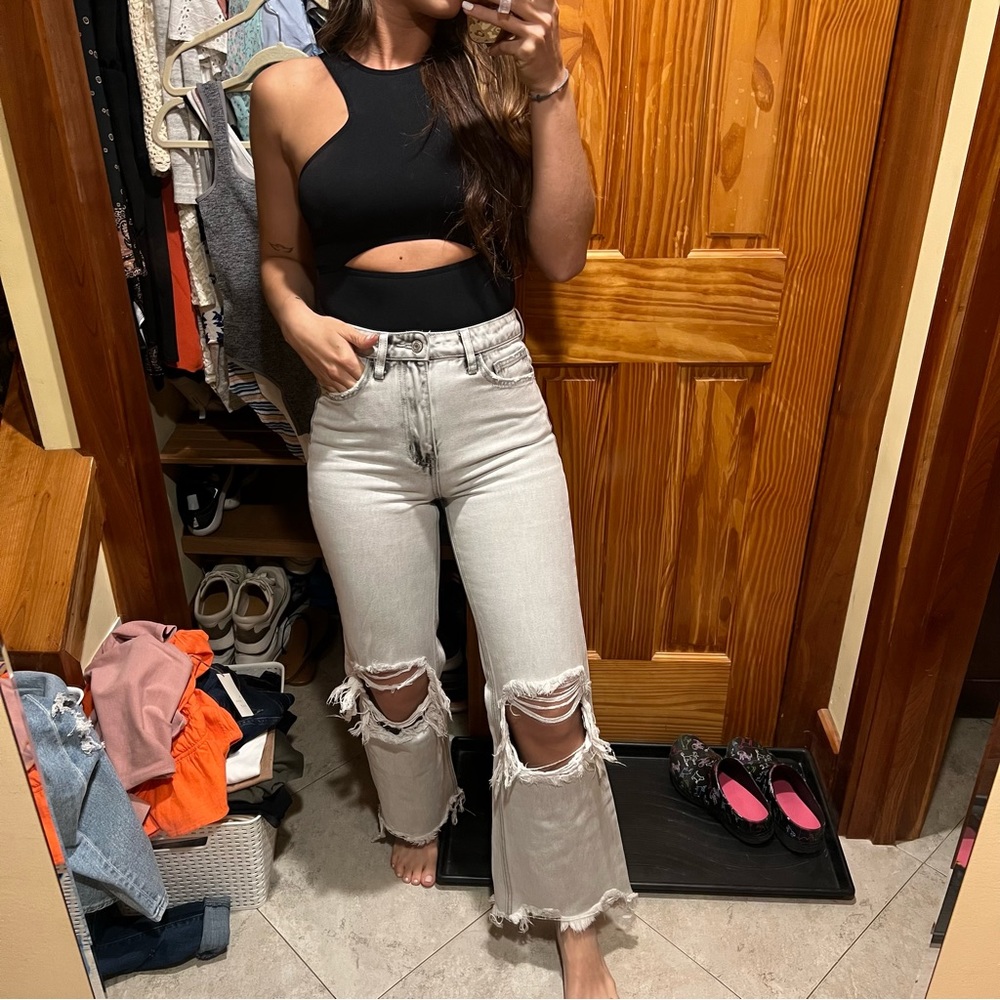 Vervet 90s Vintage Flare Cropped Jeans
